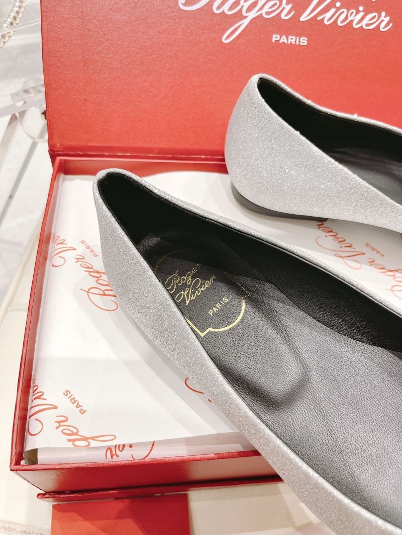 Roger Vivier flat shoes